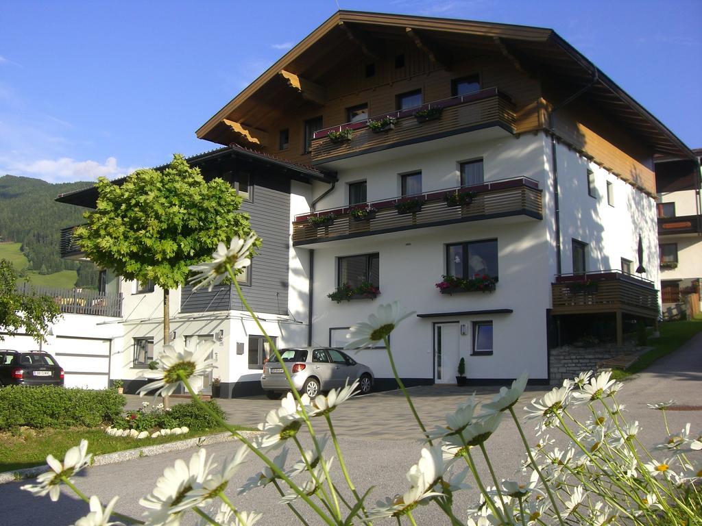 שלאדמינג Edelweiss Apartments מראה חיצוני תמונה
